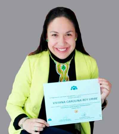 VIVIANA C. REY